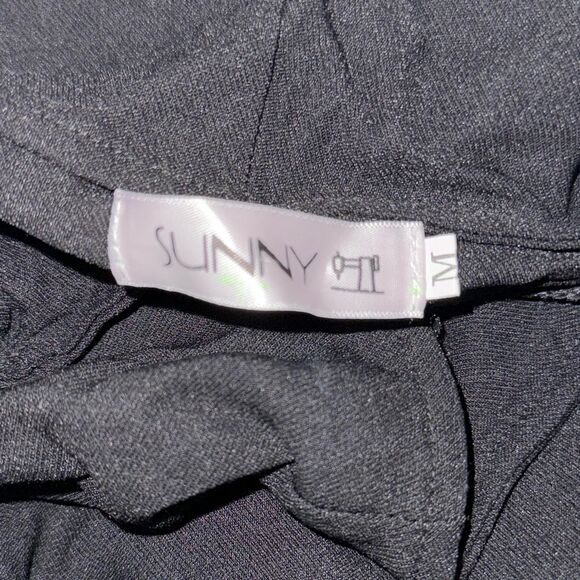 Stretchy Black Cutout Shorts - Picture 6 of 6